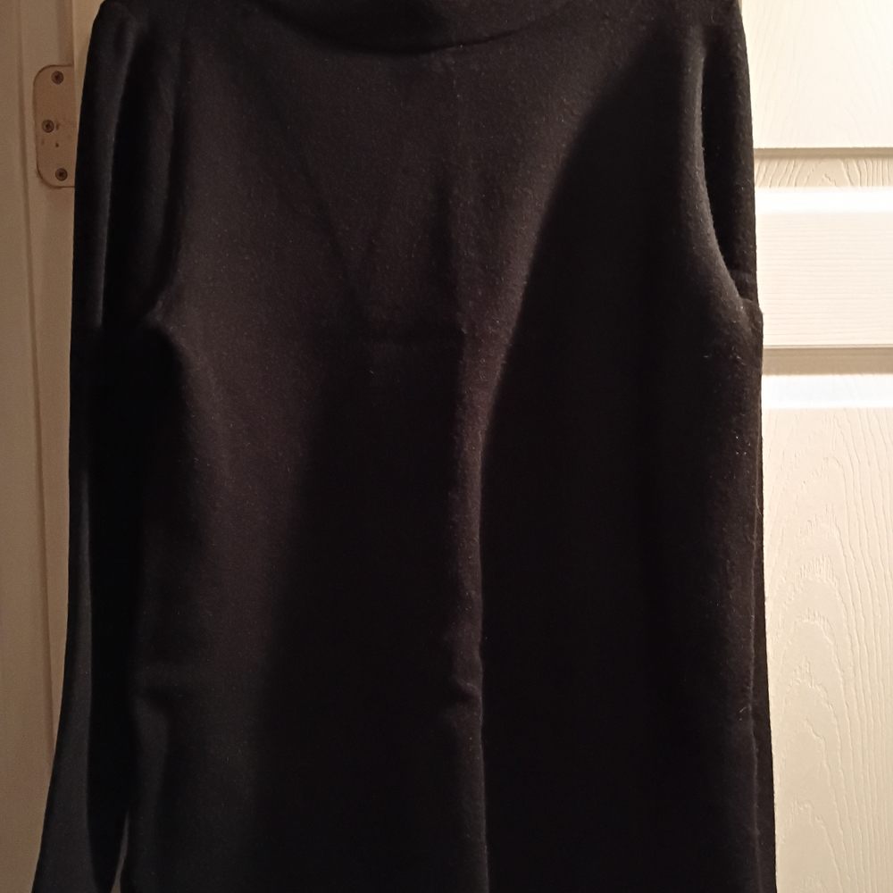 NWT Apt. 9 Women's Classic Mock Neck Black Sweater - Picture 2 of 5